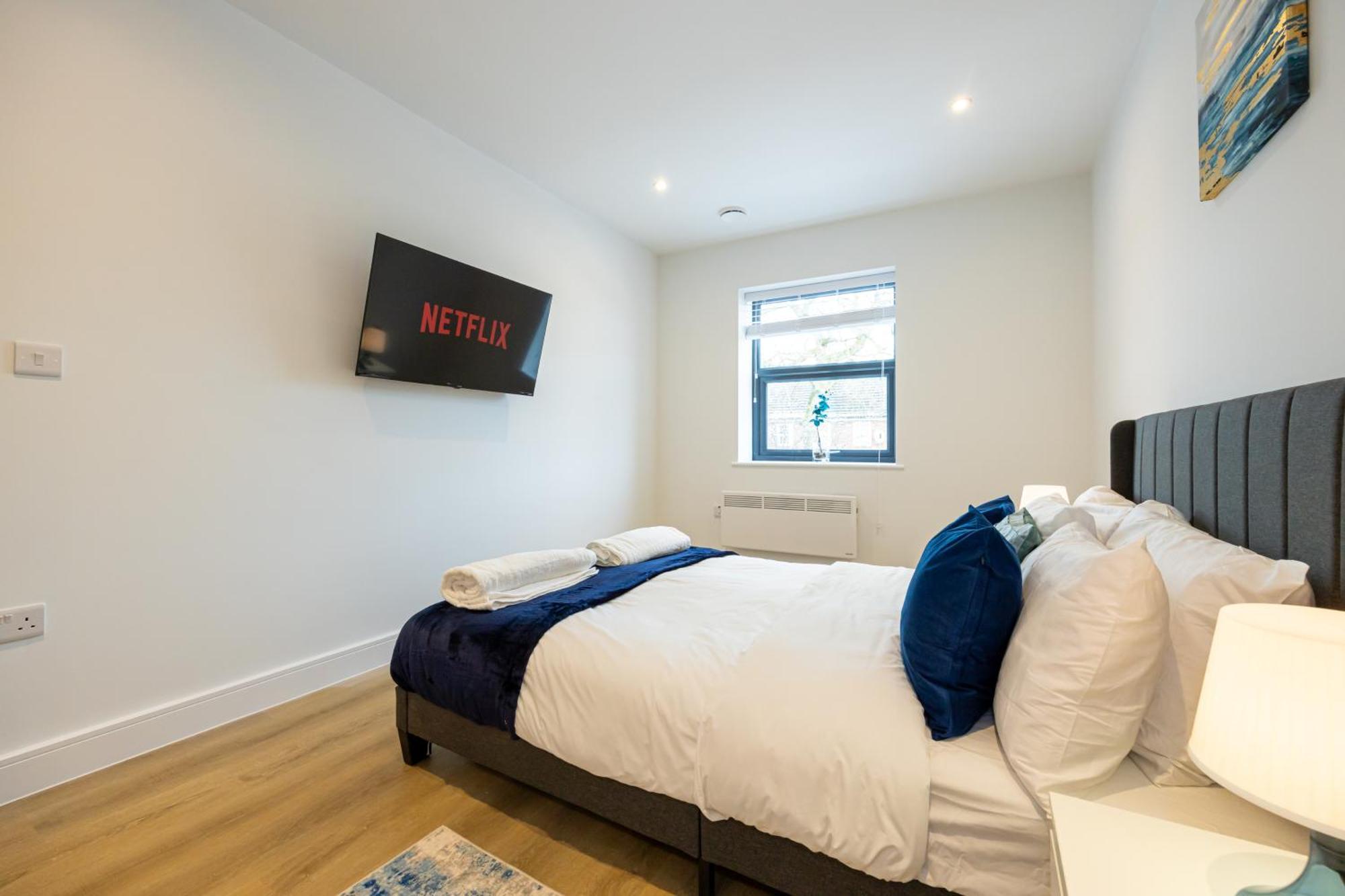Modern 2 Bed Near Wythenshawe Hospital And Manchester Airport With Parking Exterior foto